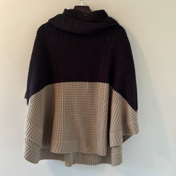 THML by Anthropologie Poncho Size M - Picture 6 of 6